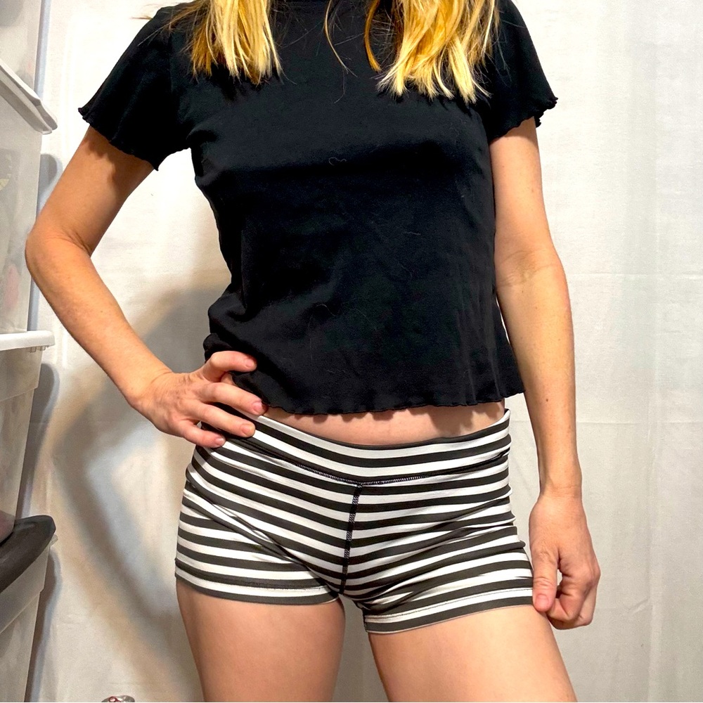 ‼️Bebe Sport Hot Shorts Size S‼️